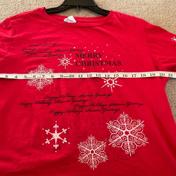 size XL, bust up to 42” inches, holidays and Christmas shirt, USA 🇺🇸 made, new - Picture 4 of 11